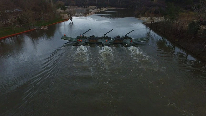 Γέφυρες πολέμου έστησε η Άγκυρα στον Έβρο: Αιφνιδιαστική άσκηση υλοποιούν οι Τούρκοι Πεζοναύτες – Πολεμικές προετοιμασίες στην Ανατολική Θράκη!